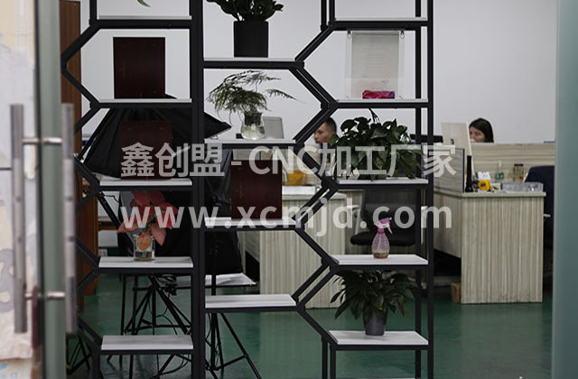 大家為何選擇五軸CNC加工中心，有哪些優(yōu)勢(shì)？